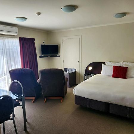 B-Ks Premier Motel Palmerston North Ngoại thất bức ảnh