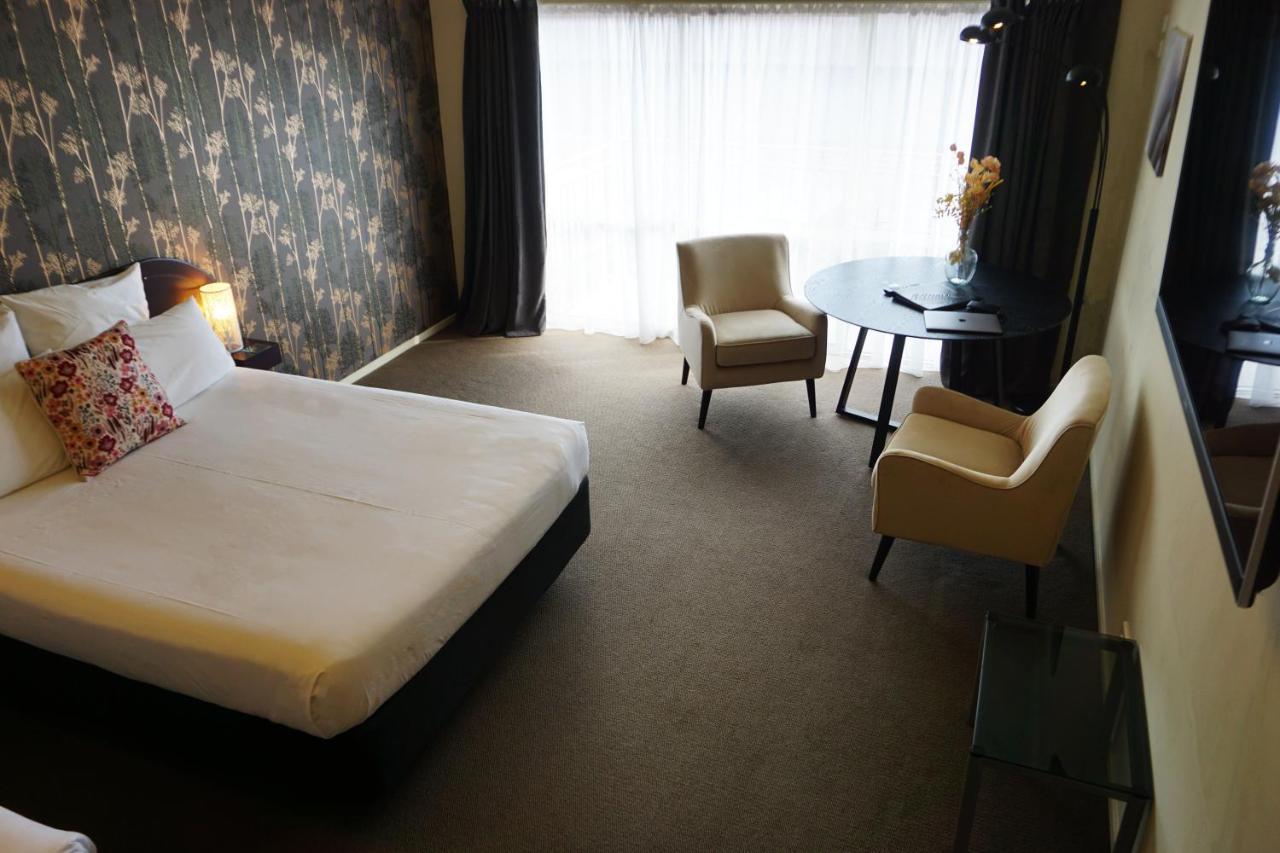 B-Ks Premier Motel Palmerston North Ngoại thất bức ảnh