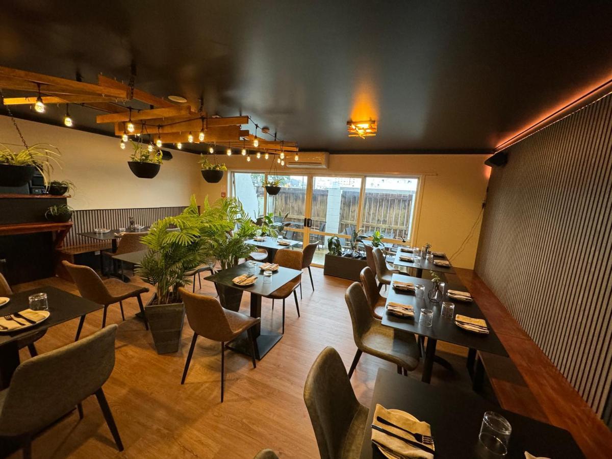 B-Ks Premier Motel Palmerston North Ngoại thất bức ảnh
