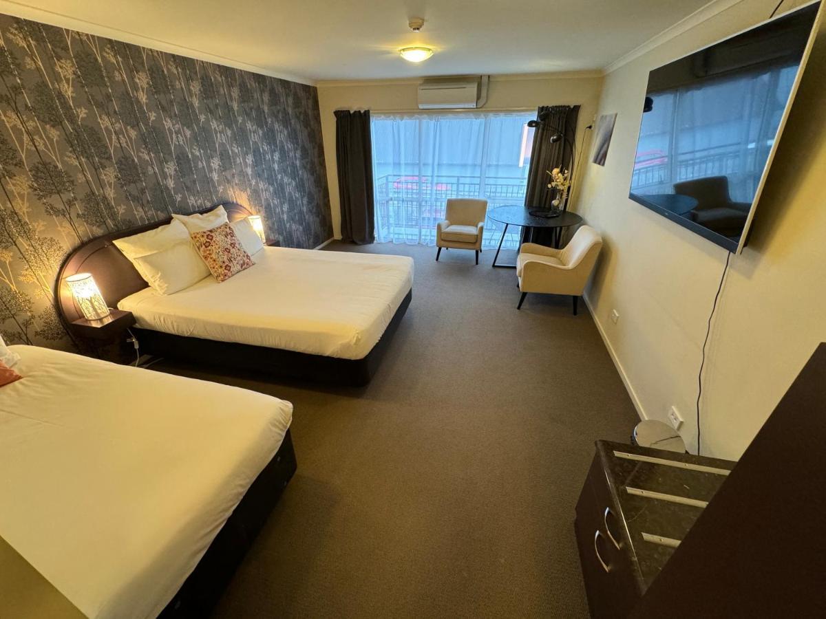 B-Ks Premier Motel Palmerston North Ngoại thất bức ảnh