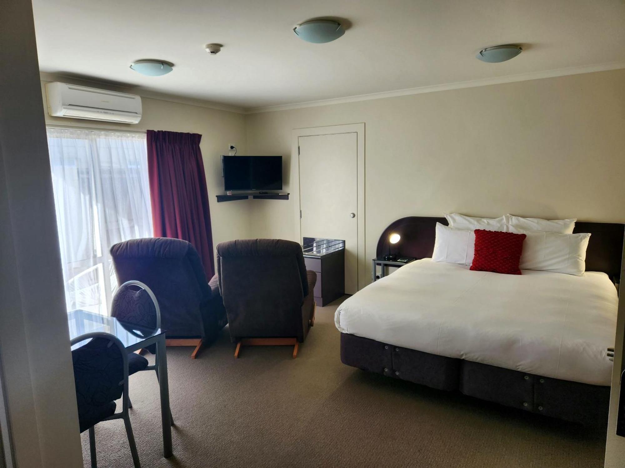 B-Ks Premier Motel Palmerston North Ngoại thất bức ảnh