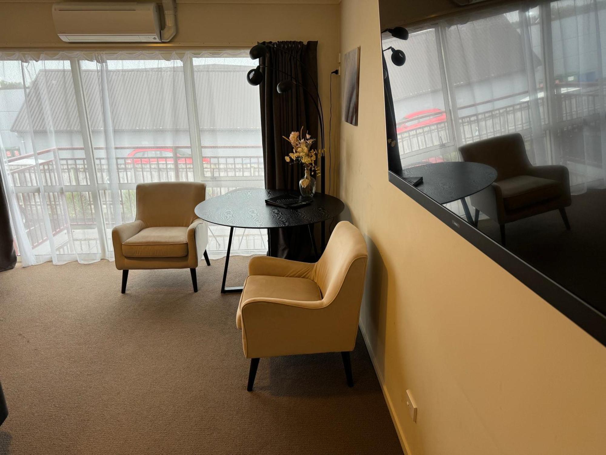 B-Ks Premier Motel Palmerston North Ngoại thất bức ảnh